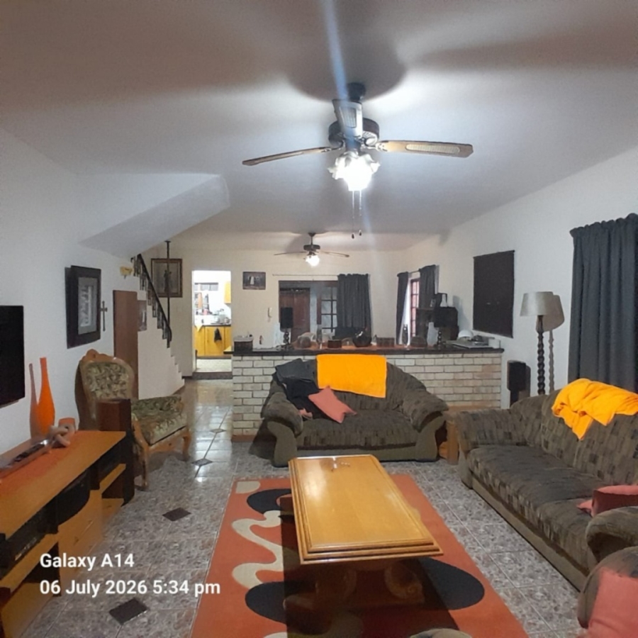 4 Bedroom Property for Sale in Safari Gardens North West